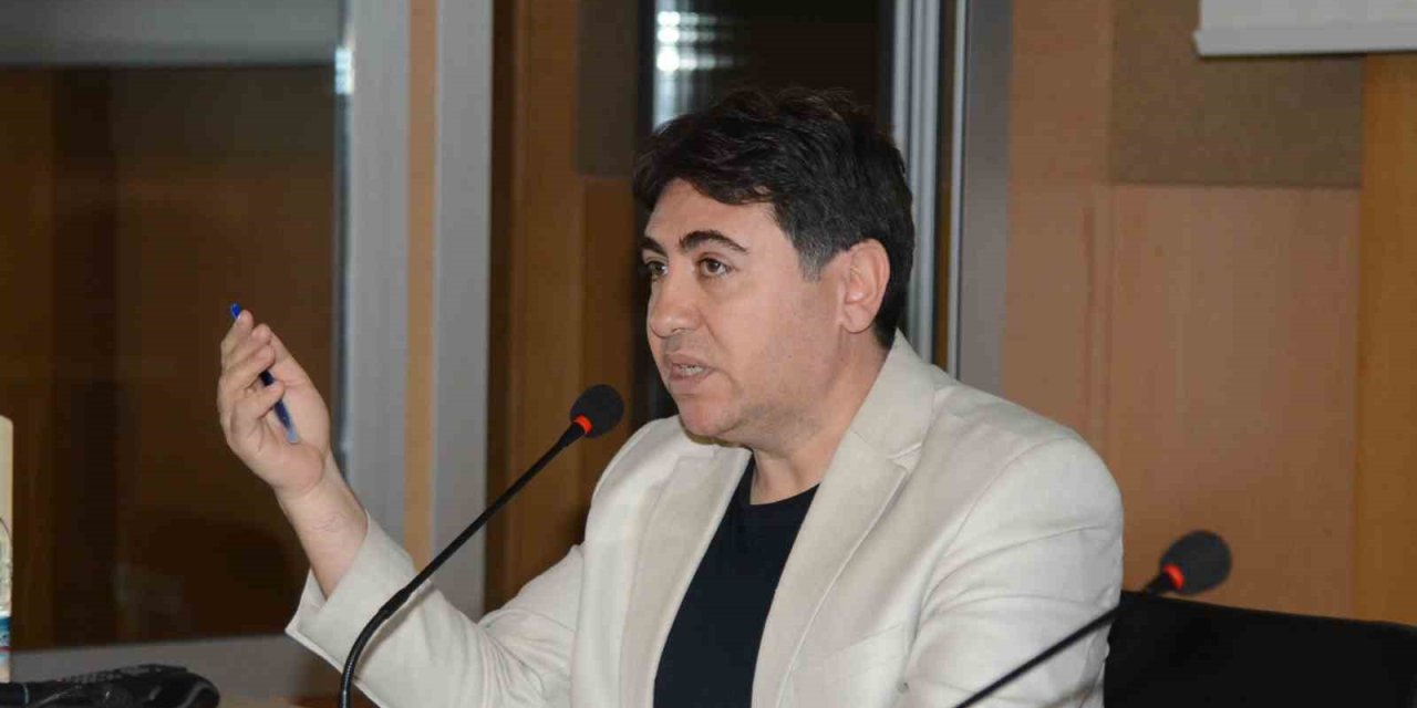 Edebiyat Fakültesi’nde ’eskişehir Efsaneleri’ Konuşuldu