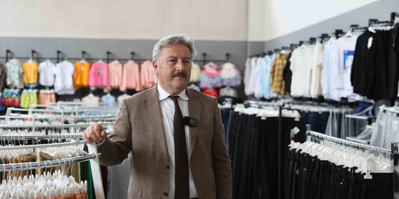 Melikgazi Kıyafet Evi Kışa Hazır