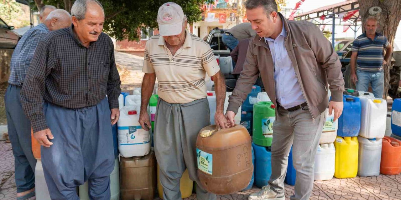 Yenişehir Belediyesinin Üreticilere Solucan Gübresi Desteği Sürüyor