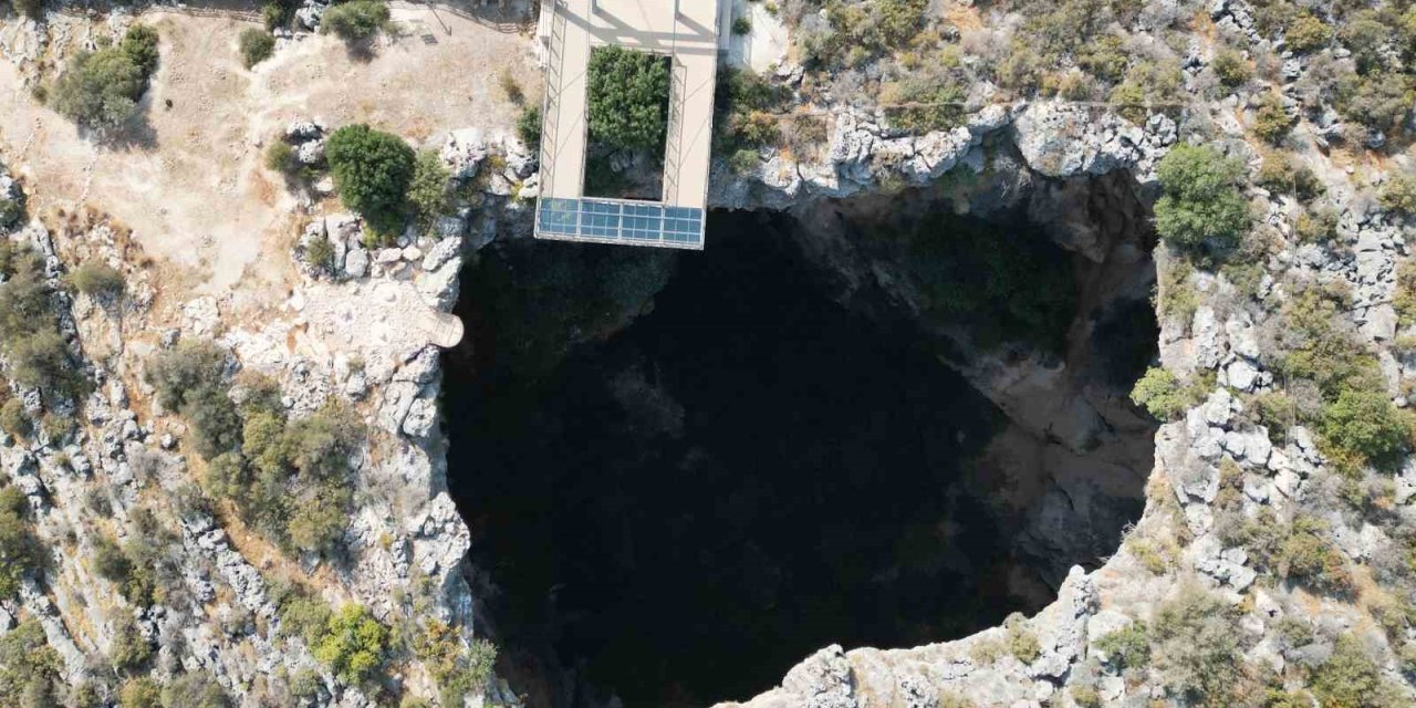 Mersin 1,5 Milyon Misafiri Ağırladı: En Çok Cennet Ve Cehennem Obrukları Ziyaret Edildi