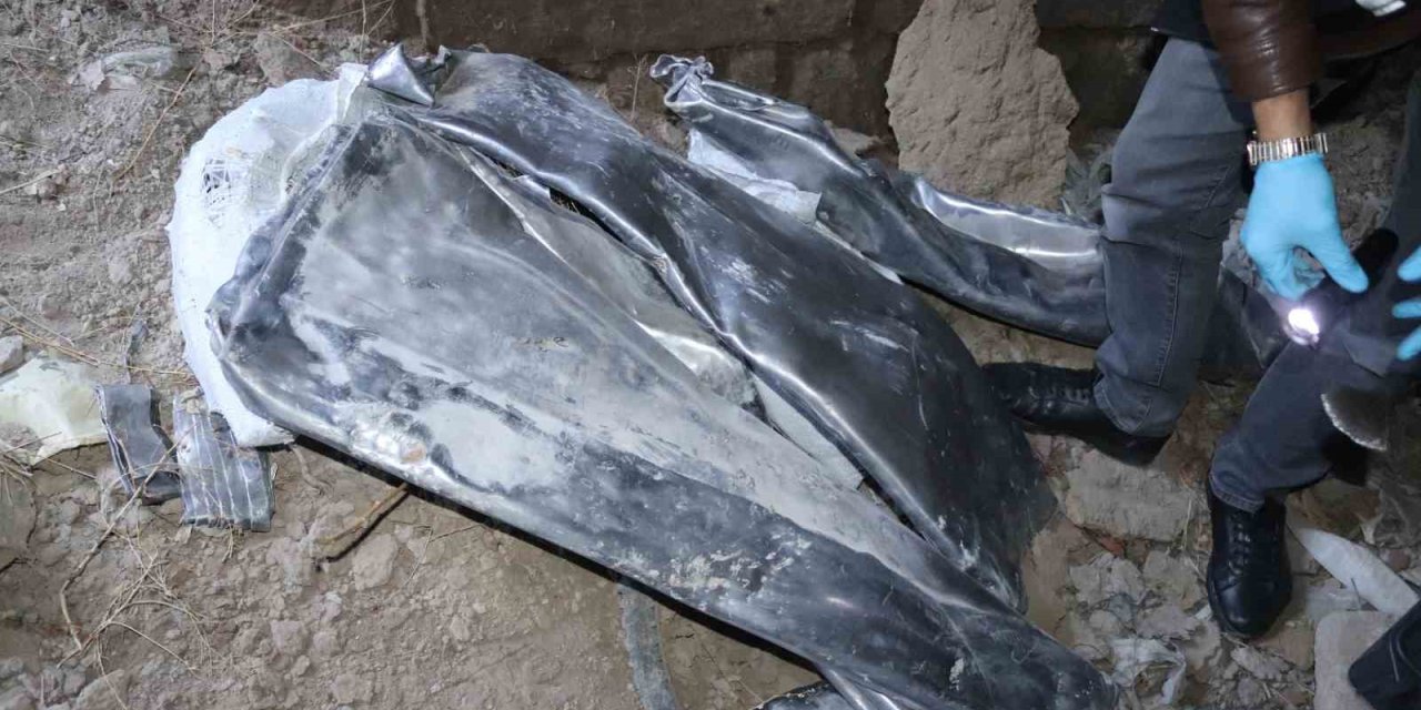 Kiliseden Hırsızlık Yapan Şüpheli Yakalandı