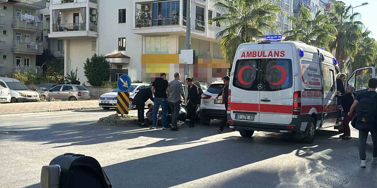 Otomobil İle Motosiklet Çarpıştı: 1 Yaralı