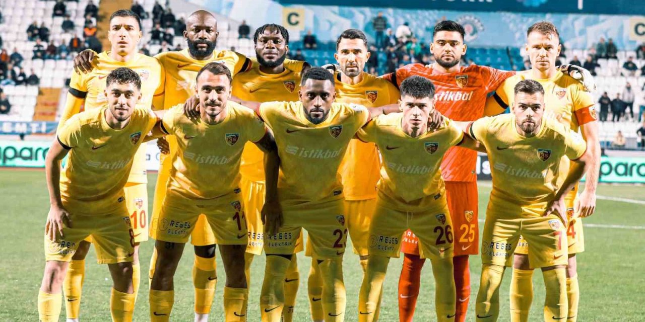 Joseph Attamah Kırmızı Kart Gördü