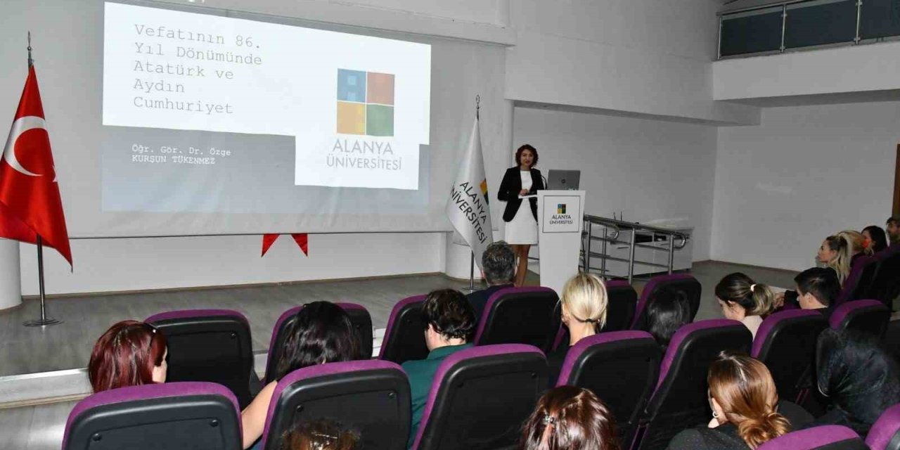 Alanya Üniversitesi’nde 10 Kasım Atatürk’ü Anma Töreni