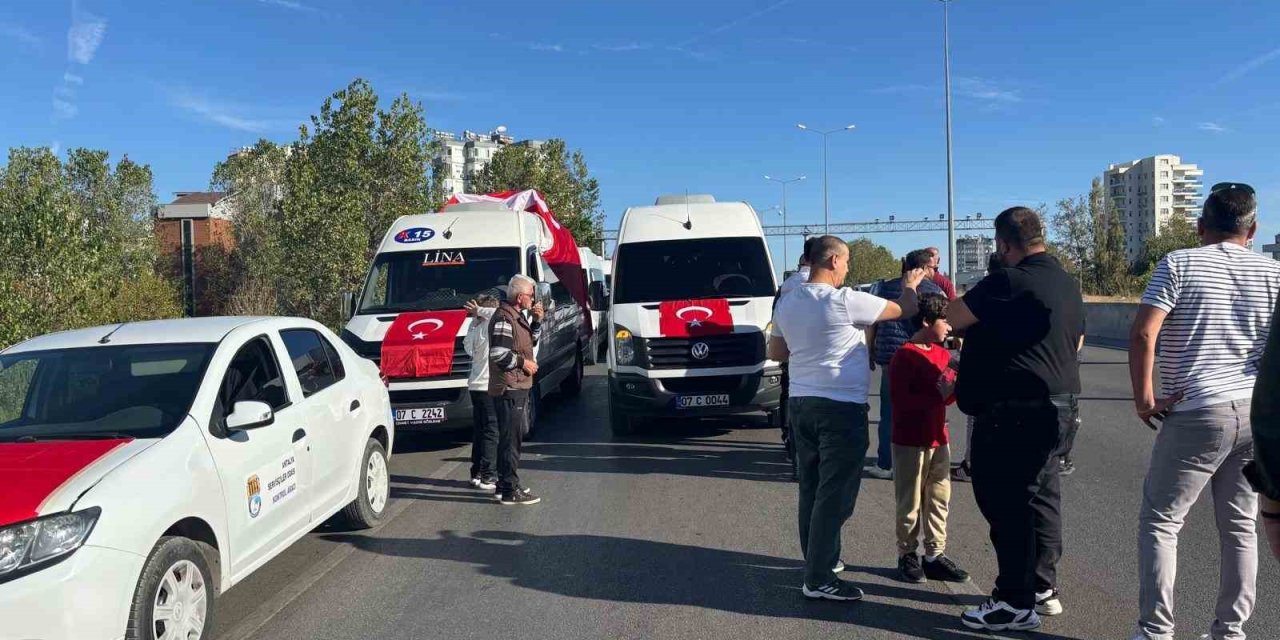 Antalya’da Servis Araçlarına ’c’ Plaka Mecburiyeti Getirildi