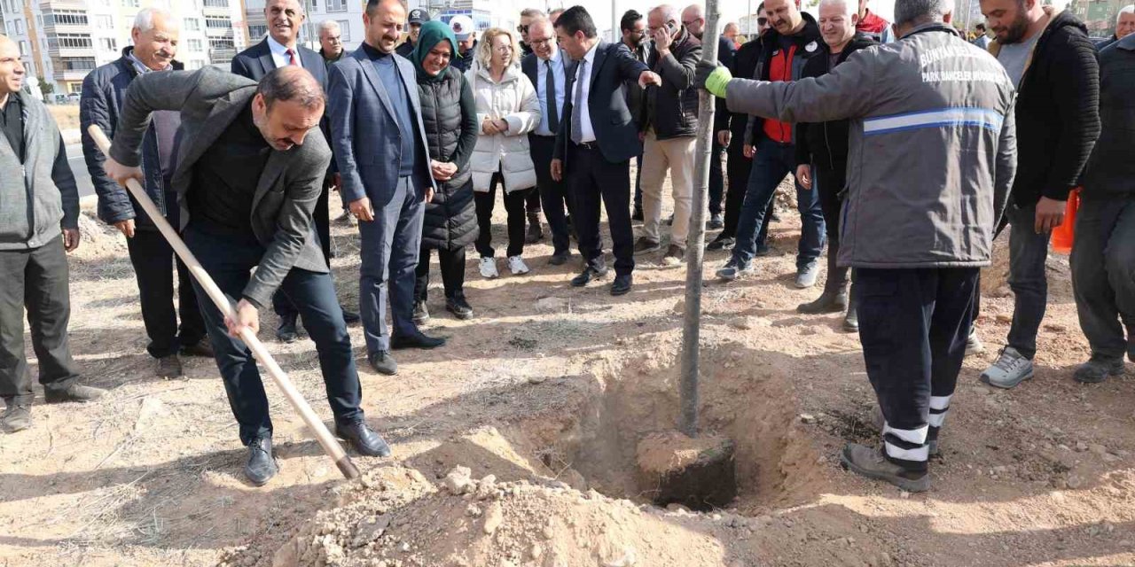 Bünyan’da Fidan Dikim Etkinliği Düzenlendi