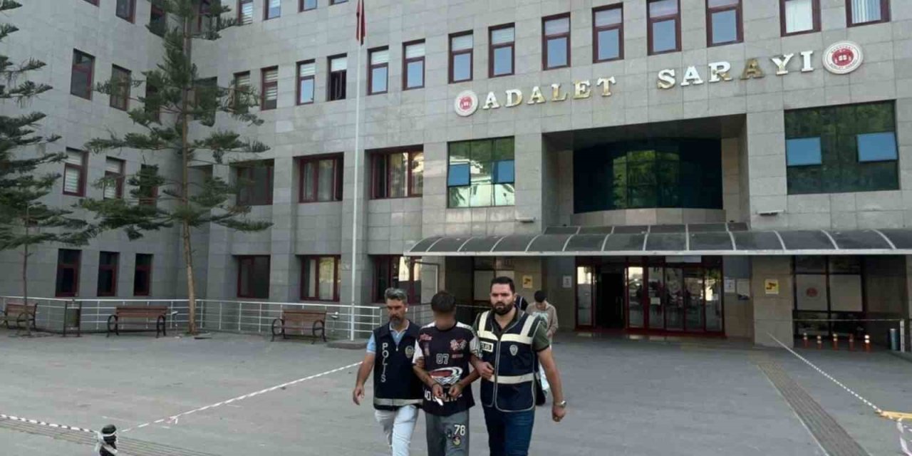 Antalya’da Aranan 178 Kişi Yakalandı