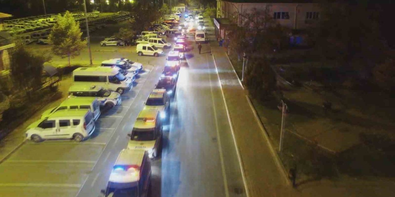 Kayseri’de 46 Ekip Ve 117 Personelli ‘aranan Şahıslar’ Operasyonu