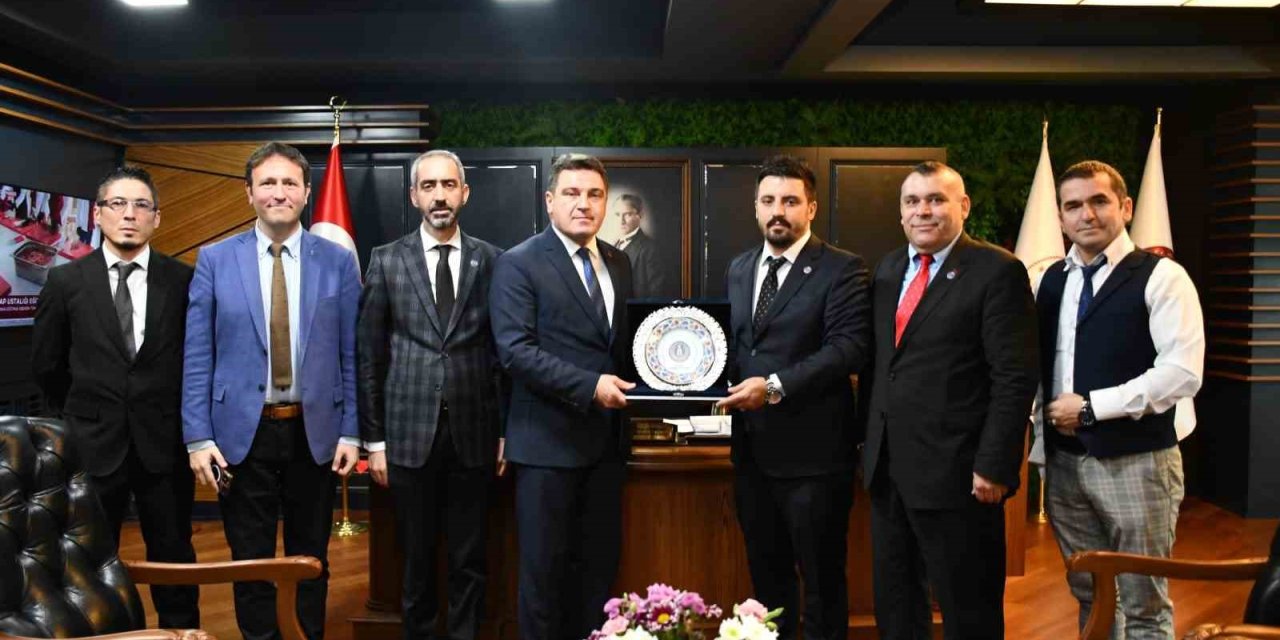 Emşav’dan Başsavcı Karakülah’a Ziyaret