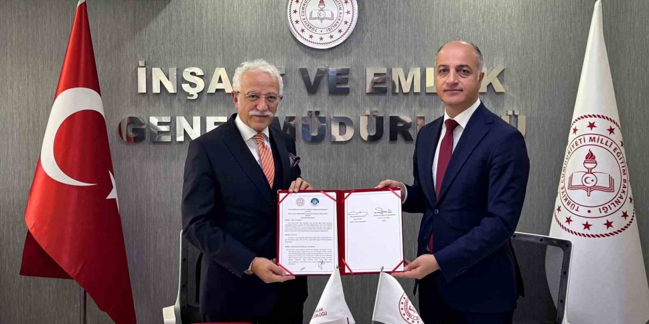 Milli Eğitim Bakanlığı İle Neü Arasında İş Birliği Protokolü