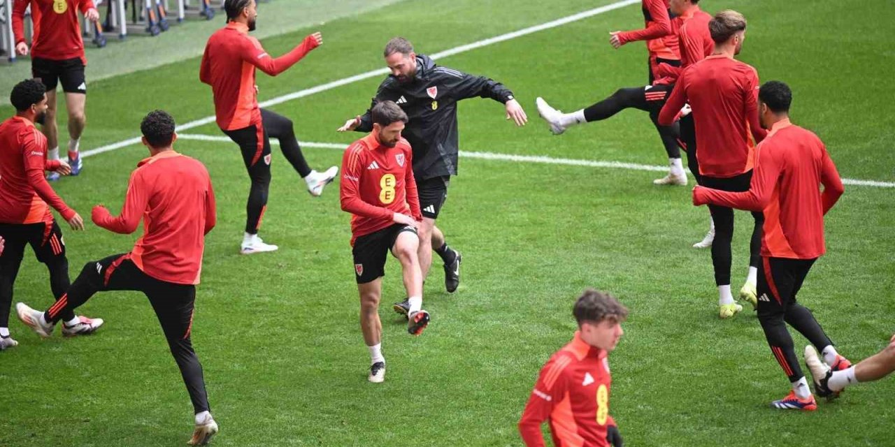 Galler, Türkiye Maçı Hazırlıklarını Tamamladı