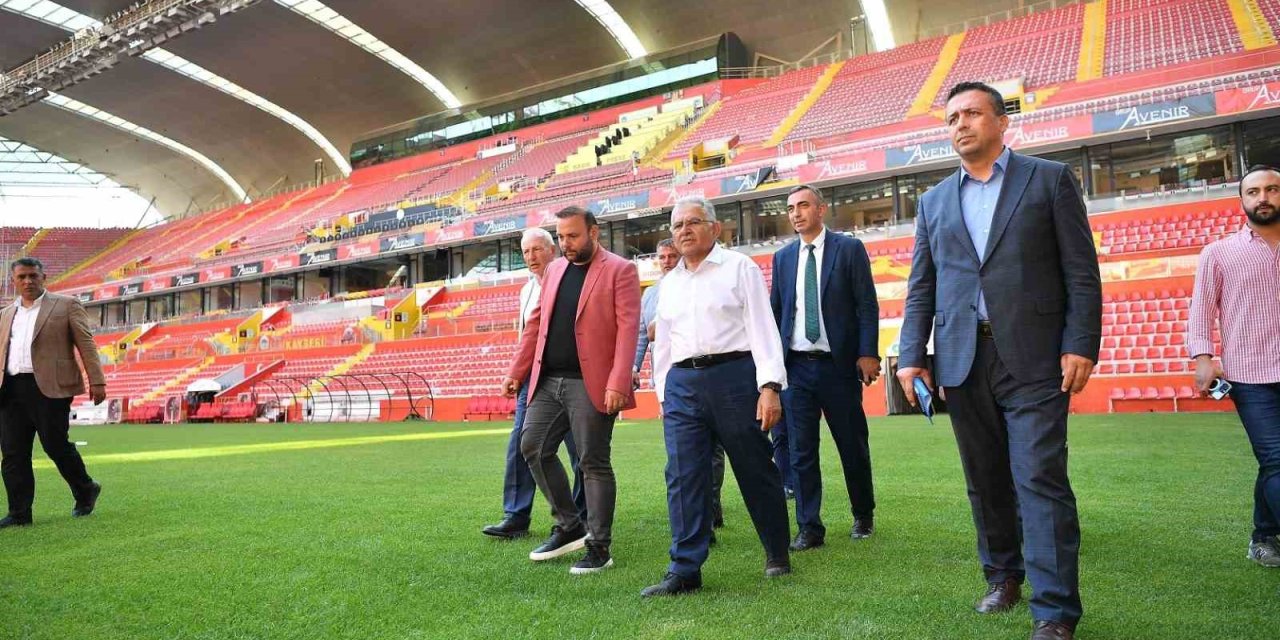 Başkan Büyükkılıç: “kayseri, Millilerimizi Heyecanla Bekliyor”