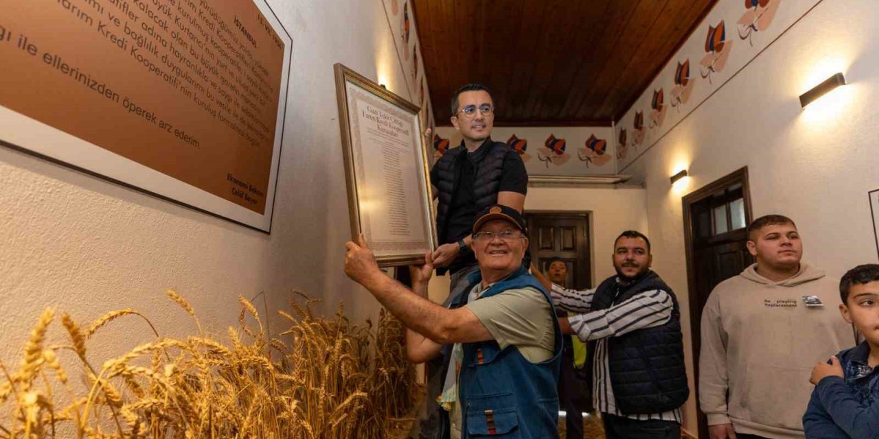 Atatürk’ün 1. Kurucu Olduğu Kooperatife ’kurucu Listesi’ Asıldı