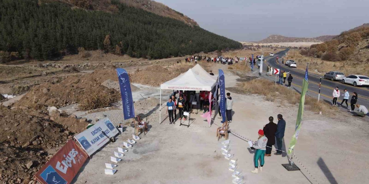 İlk Defa Yapılan Oryantirik Yarışması’nda Sporcular Erciyes’ten Memnun