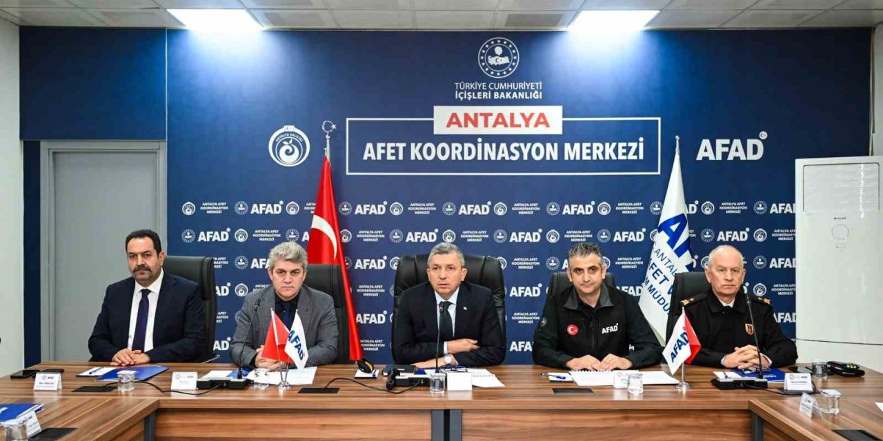 Antalya’da İl Afet Ve Acil Durum Koordinasyon Kurulu Toplantısı Gerçekleştirildi