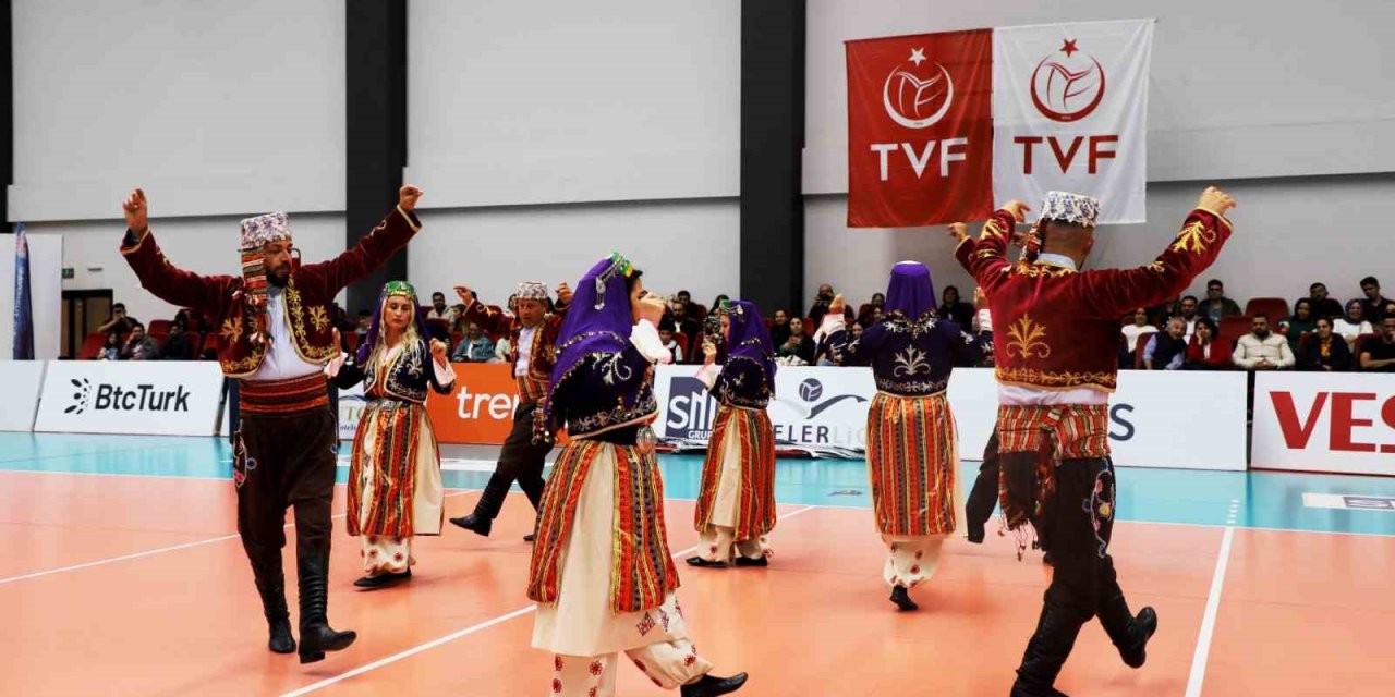 Alanya Belediyesi Zeybek Kursları Başladı