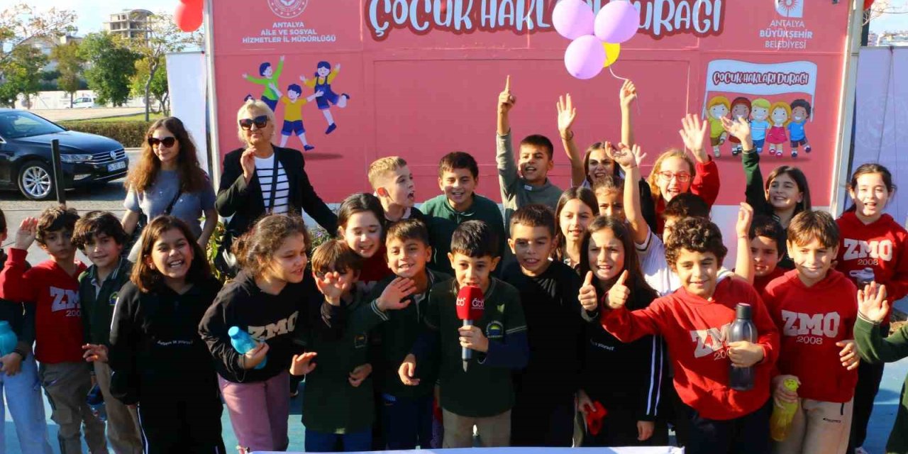 Antalya’nın İlk “çocuk Hakları Durağı” Açıldı