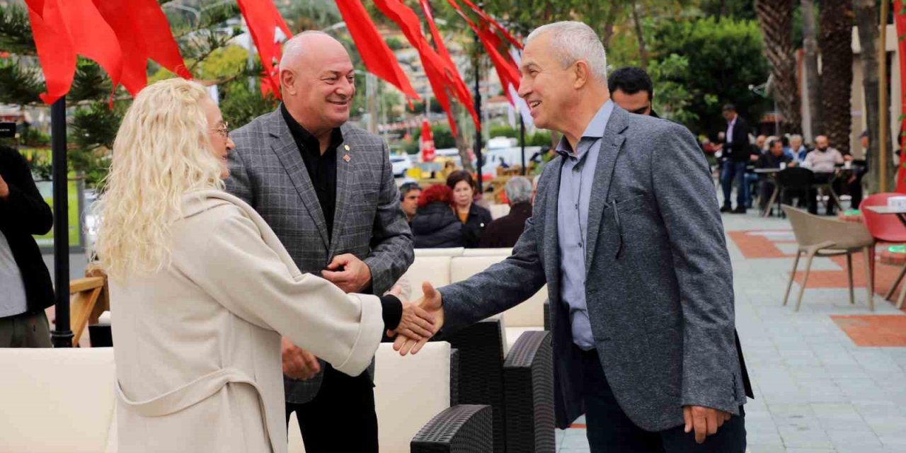 Alanya İskele Çay Bahçesi Hizmete Açıldı