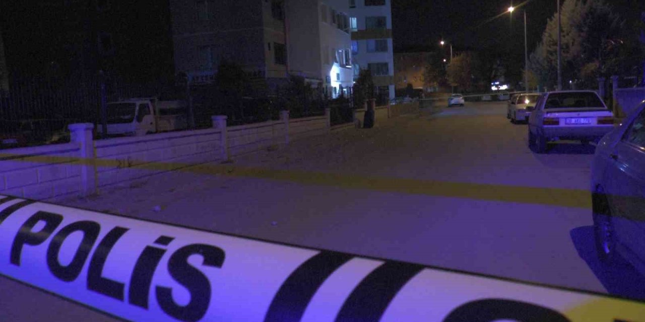 Çöp Olarak Bırakılan Valiz Hareketli Anlara Neden Oldu