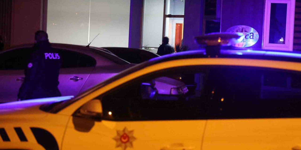 5 Ay Önce Mimarın Öldürüldüğü İş Yerinde, Galerici Silahlı Saldırıda Öldürüldü