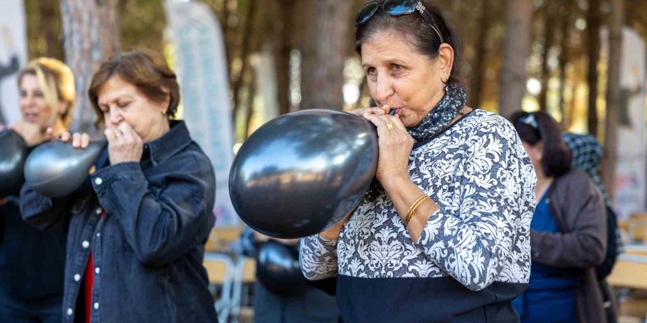 Mersin’de ’dünya Koah Günü’ Etkinliği Düzenlendi