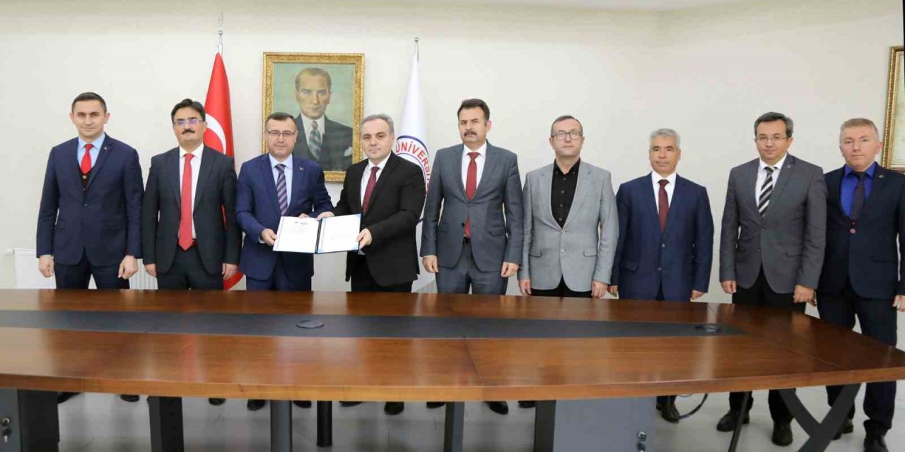 Kayseri Cumhuriyet Başsavcılığı Ve Erü İş Birliği Protokolü İmzaladı