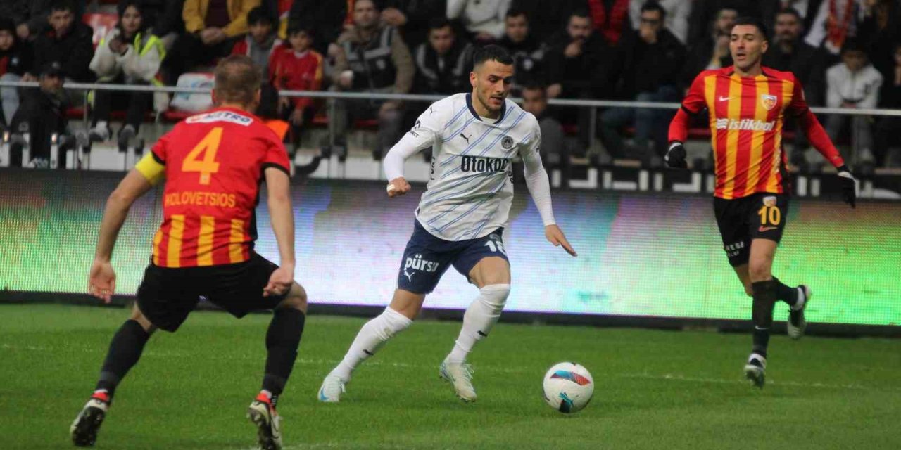 Trendyol Süper Lig: Kayserispor: 2 - Fenerbahçe: 6 (maç Sonucu)