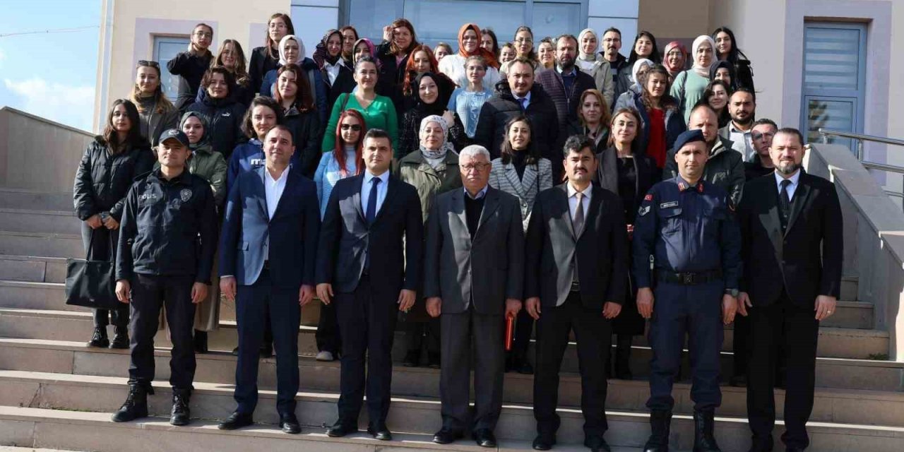 Beylikova’da 24 Kasım Öğretmenler Günü Coşkuyla Kutlandı