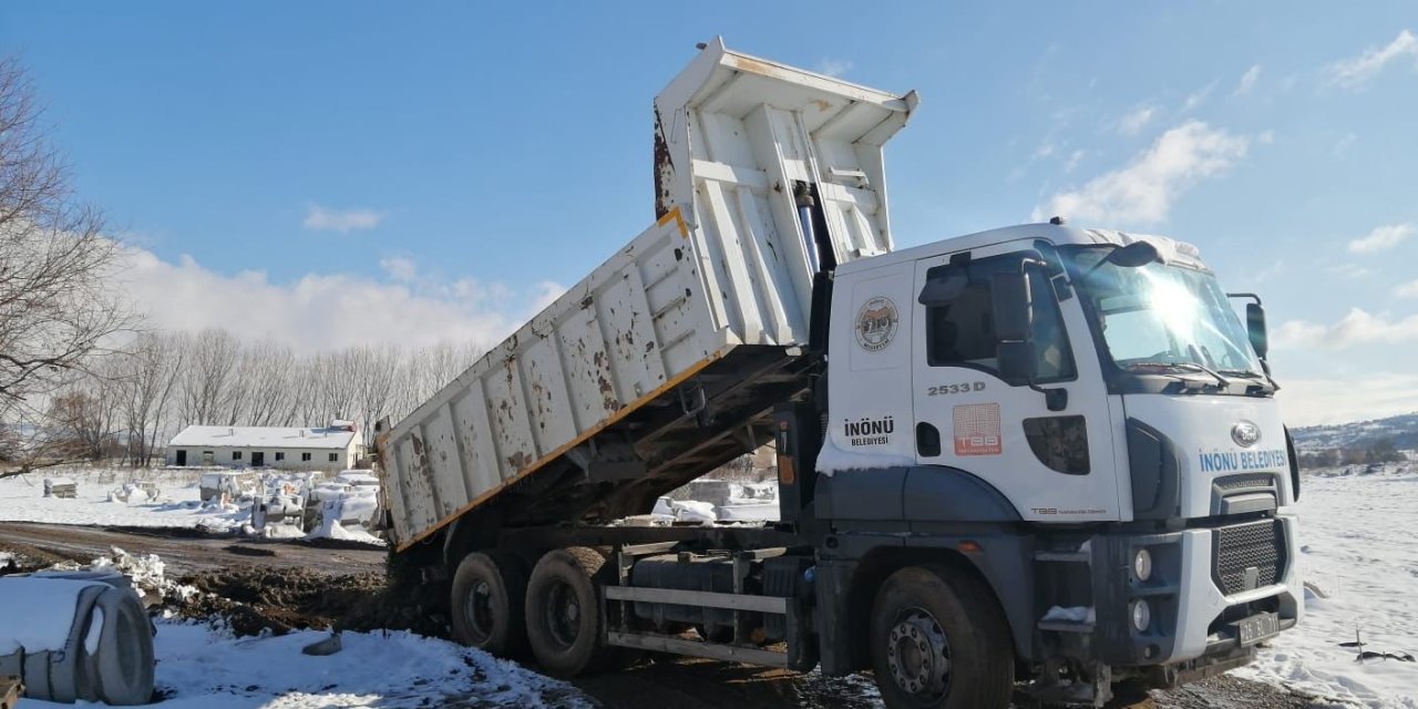 İnönü’de Kar Temizliği Devam Ediyor