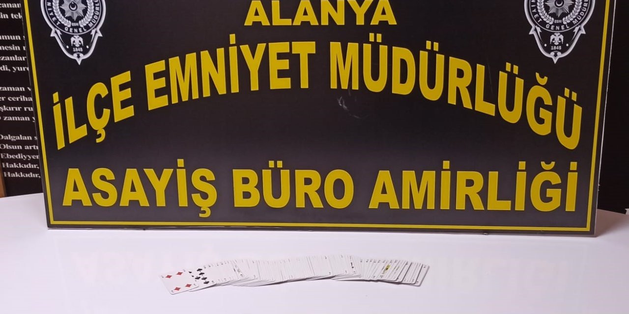 Antalya’da Kumar Ve Tombala Operasyonu: 85 Şahsa Adli Ve İdari İşlem