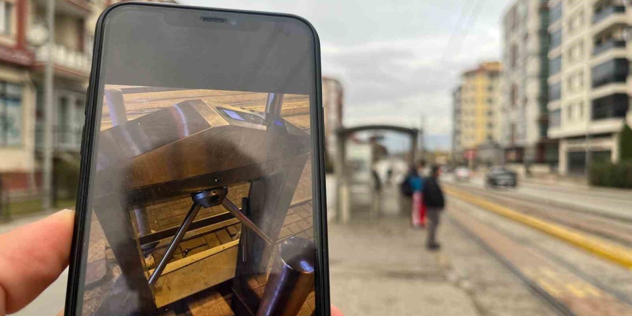 Kırık Turnikenin Cezası 15 Yaşındaki Kız Çocuğuna Kesildi