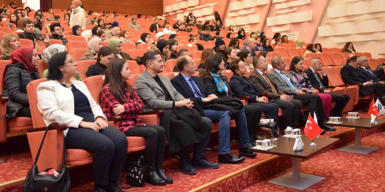 Esogü Eğitim Fakültesi’nde Öğretmenler Günü Kutlamaları Devam Ediyor