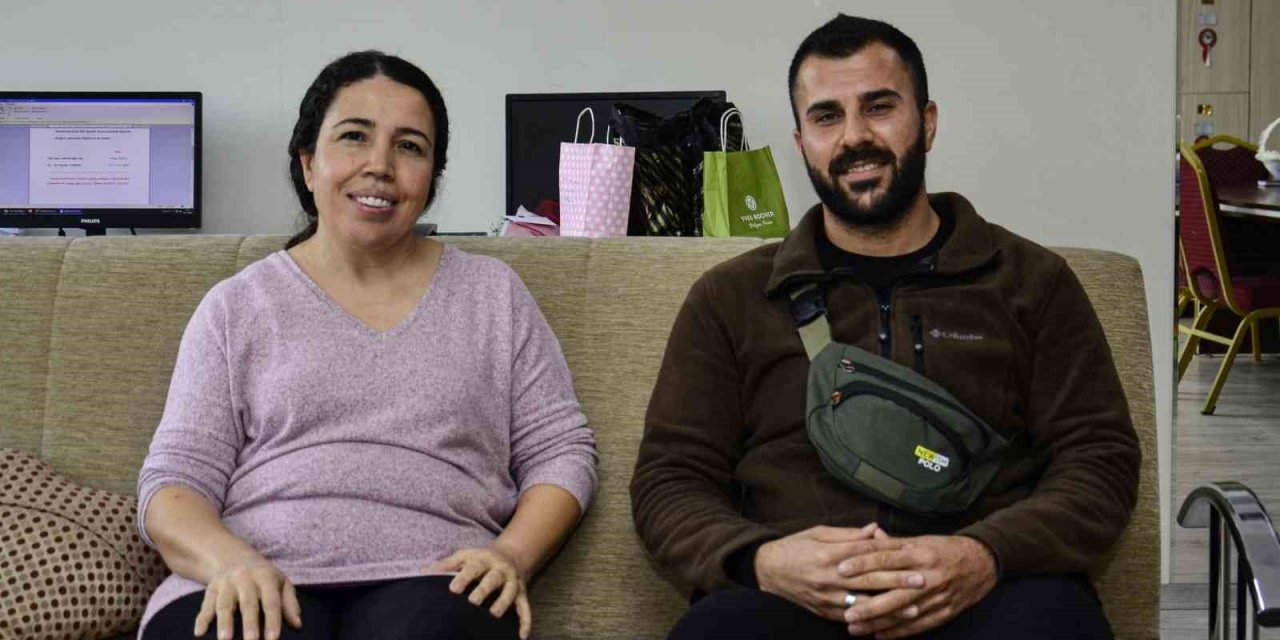 Öğrencisi İle Aynı Okulda Öğretmenlik Yapıyor