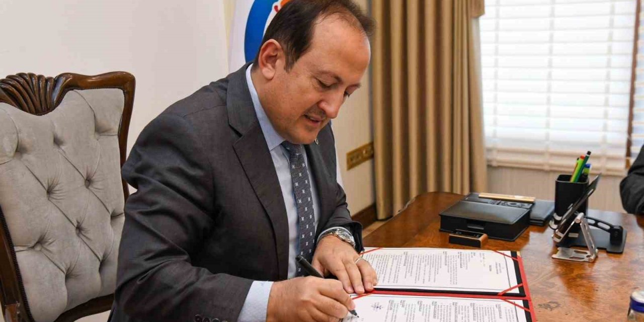 Hayırsever İşadamından Mersin’e 2 Okul