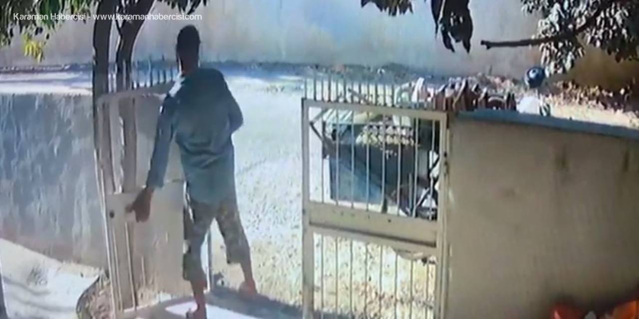 Mersin'de Kapı Çalan Hurdacı Kameraya Yakalandı