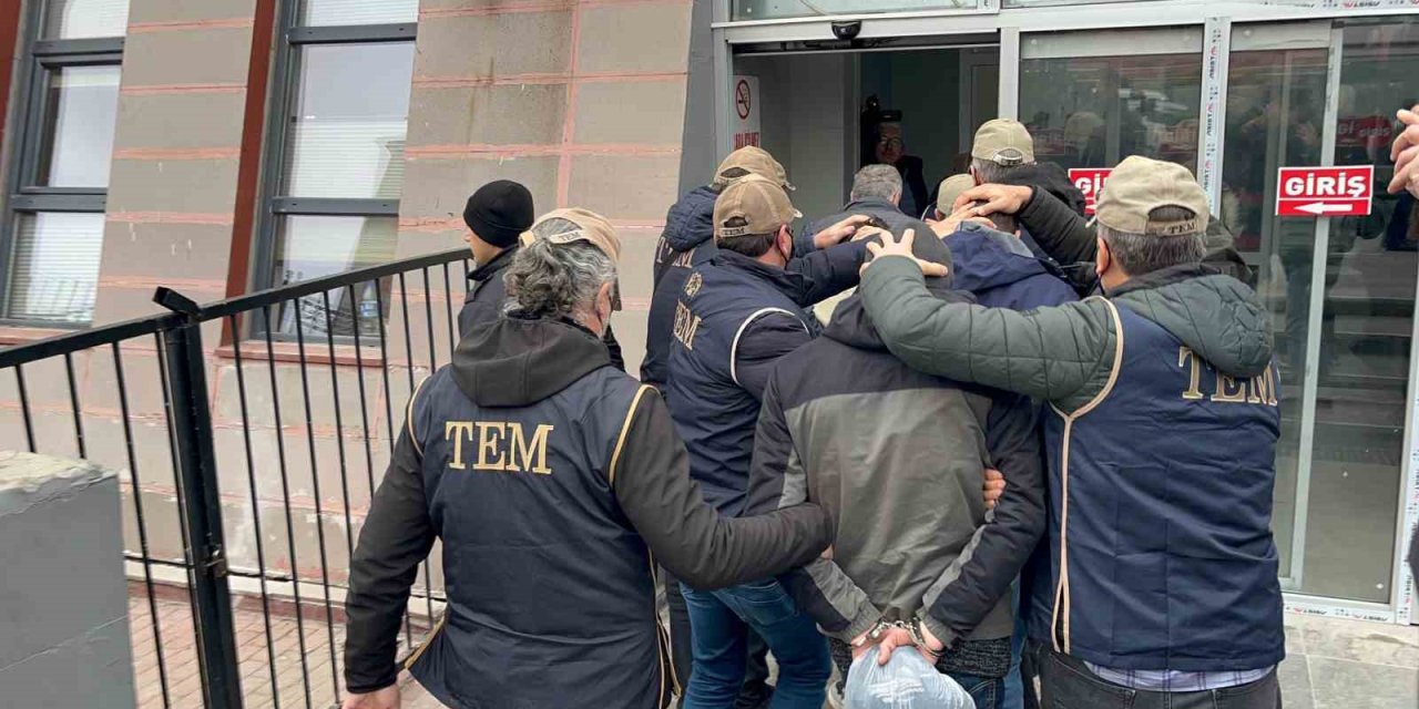 Eskişehir Merkezli 8 İldeki Pkk/kck Operasyonunda 2 Tutuklama