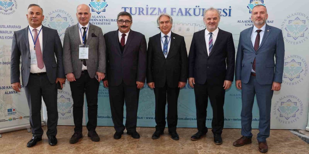 Alkü’de  Turizmde Mimarlık  Ve Kültürel Miras Kongresi