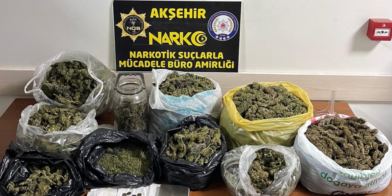 Konya’da Piyasa Değeri 2 Milyon 500 Bin Lira Olan Uyuşturucu Ele Geçirildi: 1 Tutuklama