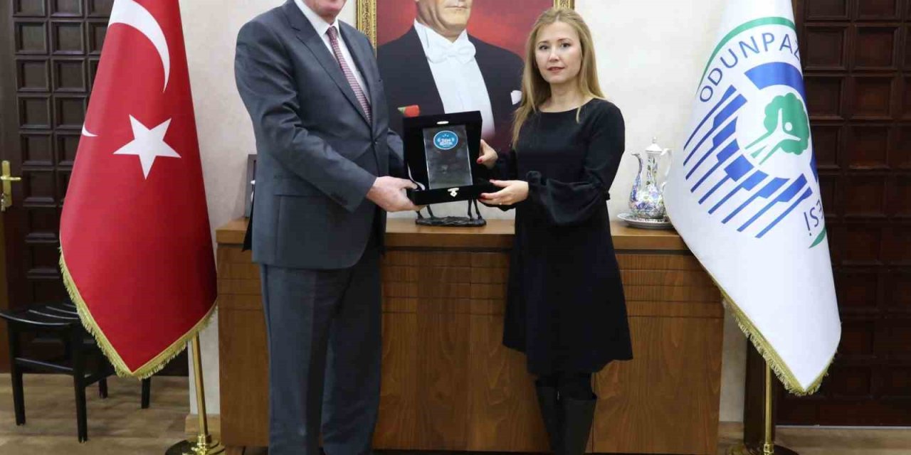 Odunpazarı Belediyesi’ne Tarihi Kentler Birliği’nden ‘süreklilik Ödülü’