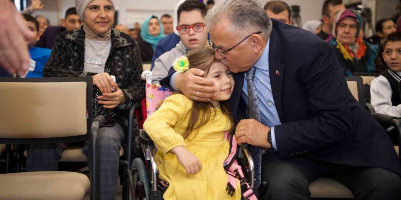 Büyükşehir’den Engelleri Ortadan Kaldıran Sanatsal Etkinlikler