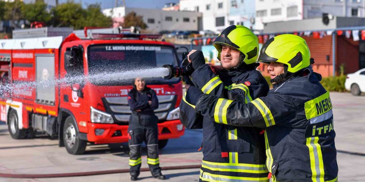 Serebral Palsi Hastası Gencin İtfaiye Eri Olma Hayali Gerçek Oldu