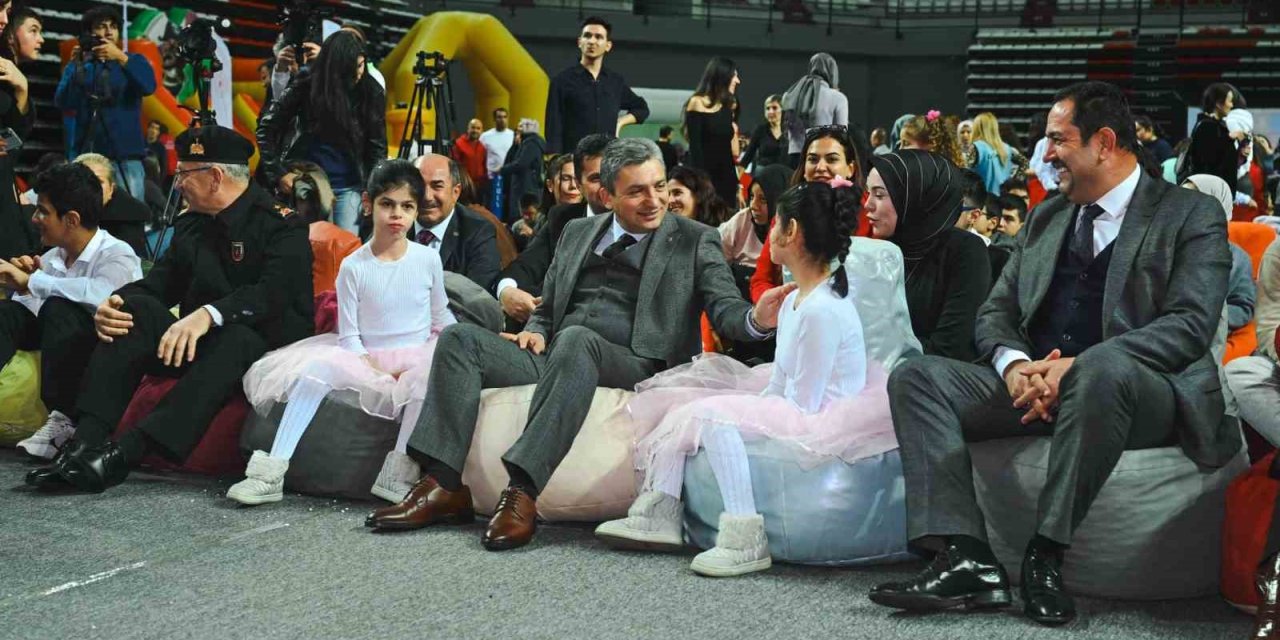 Vali Şahin: "bir Toplumun Kalitesini Ortaya Koyan Temel Unsur Özel Gereksinimli Bireylere Gösterilen Duyarlılıktır"