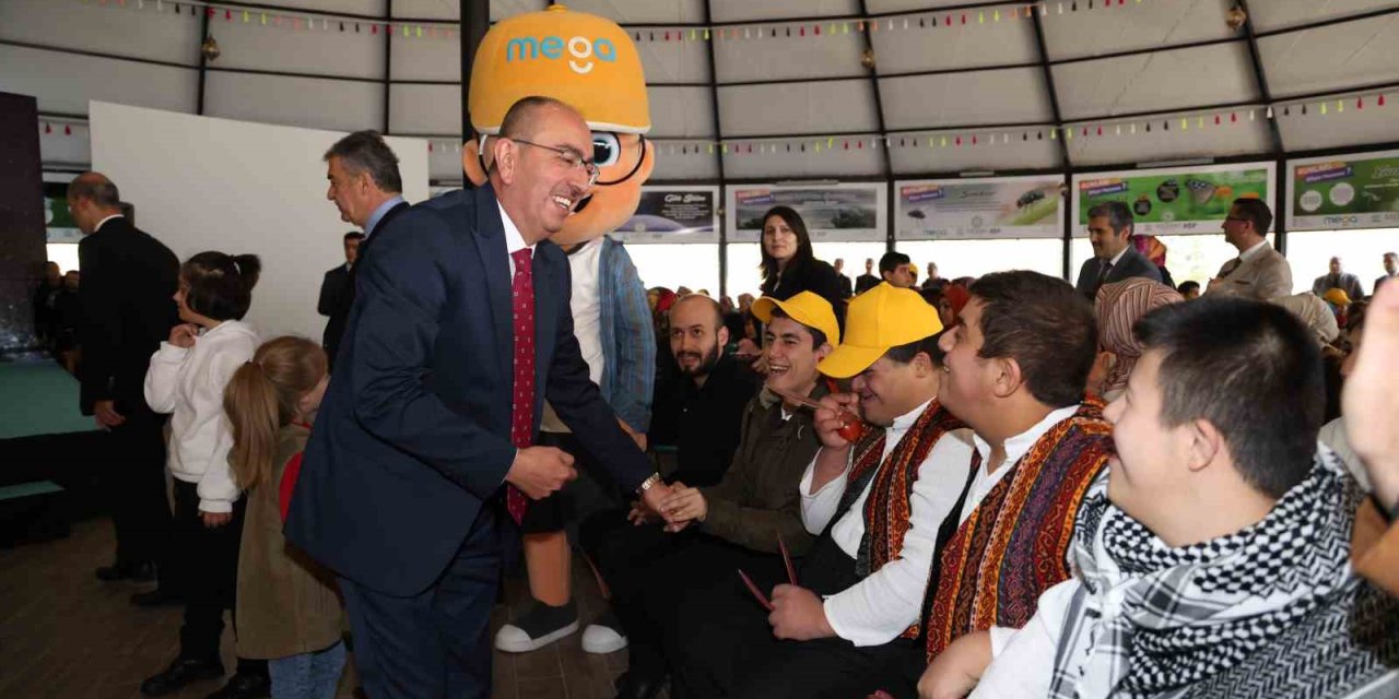 Meram Belediyesi Umudun Ve Mutluluğun Kaynağı Oluyor