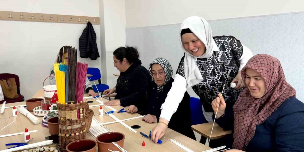 Unutulmaya Yüz Tutmuş Sepet Örücülüğü Hacılar’da Canlanacak