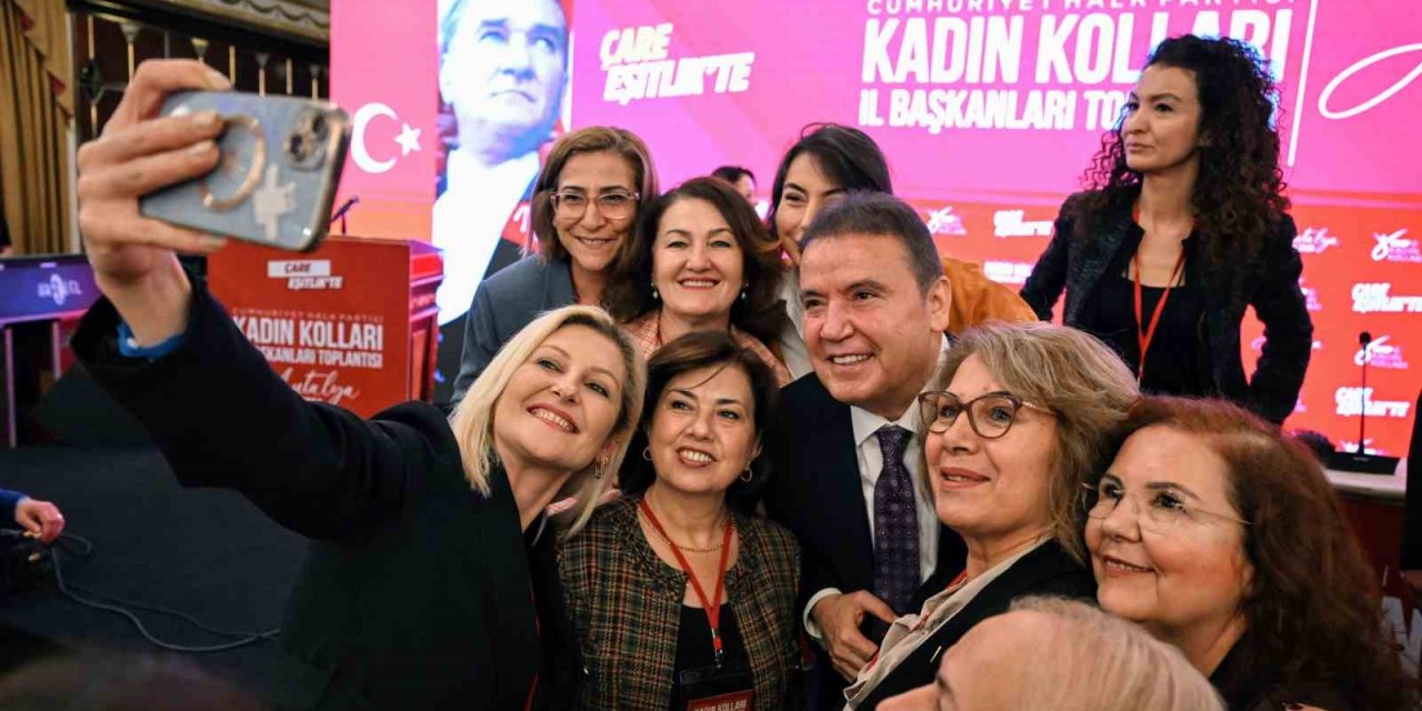 Başkan Böcek: “kadınlarımız İçin Önemli Projeler Hayata Geçirdik”