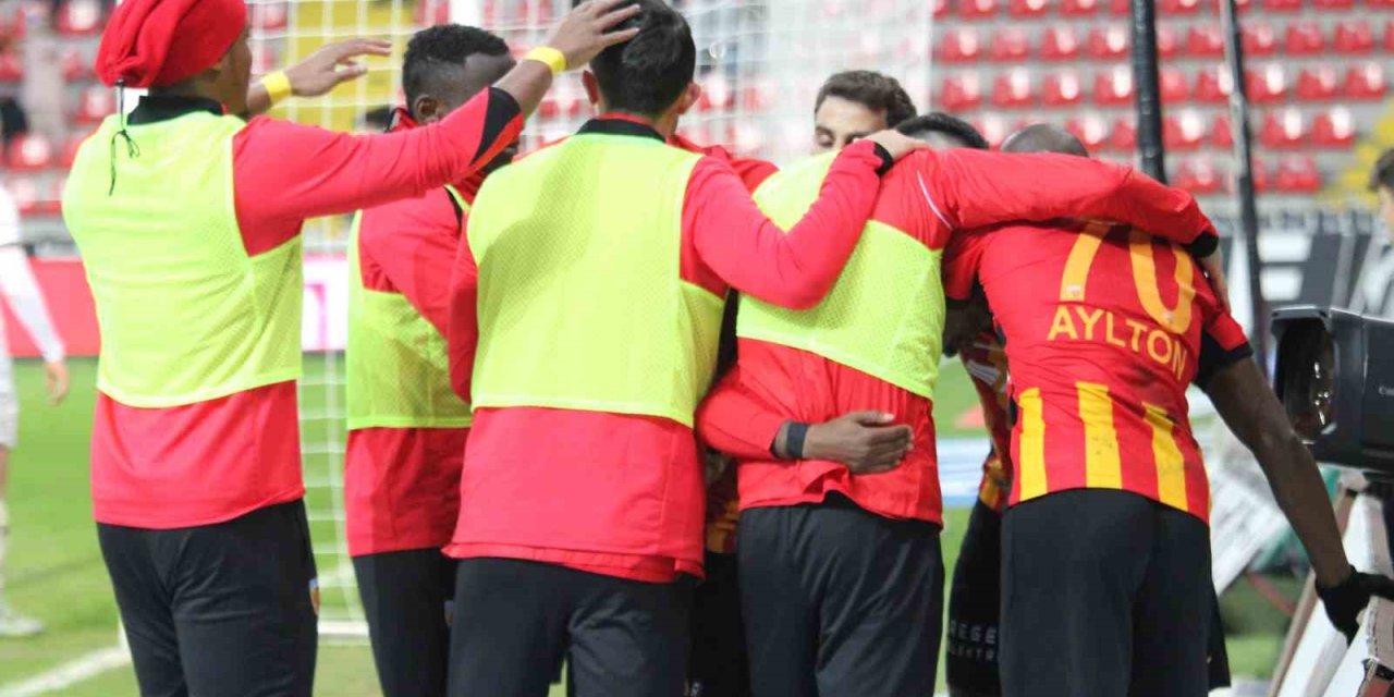 Trendyol Süper Lig: Kayserispor: 2 - Alanyaspor: 0 (maç Sonucu)