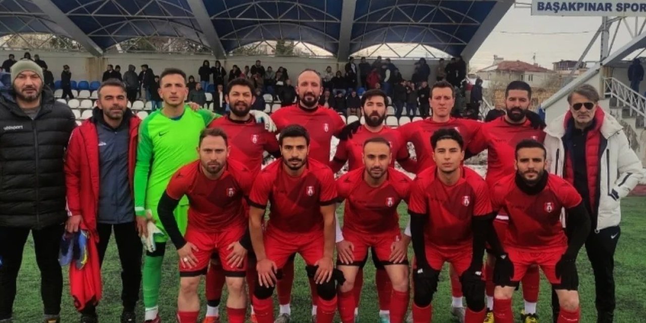 Lider Özvatanspor 4 Golle Kazandı