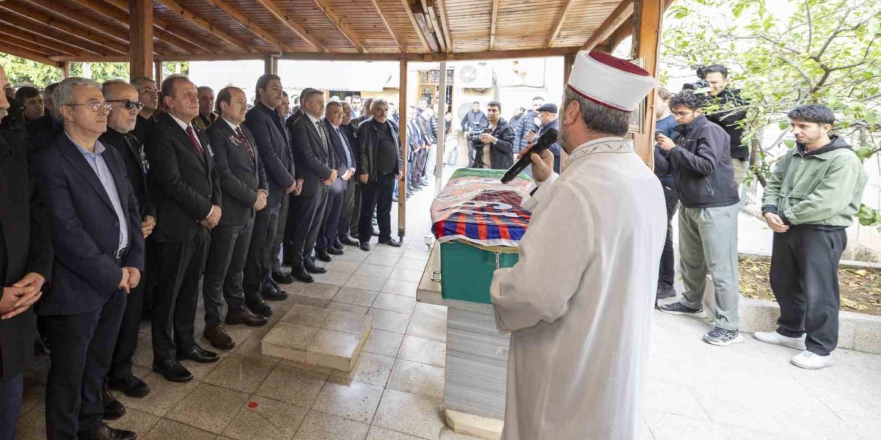 Eski Milli Boksör Hacı Bayram Birinci, Mersin’de Son Yolculuğuna Uğurlandı