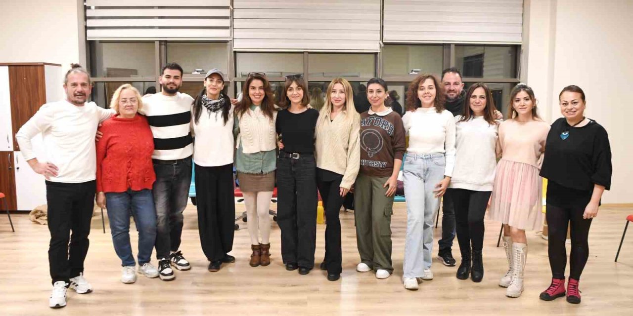 Konyaaltı’nda Geleceğin Sanatçıları Yetişiyor