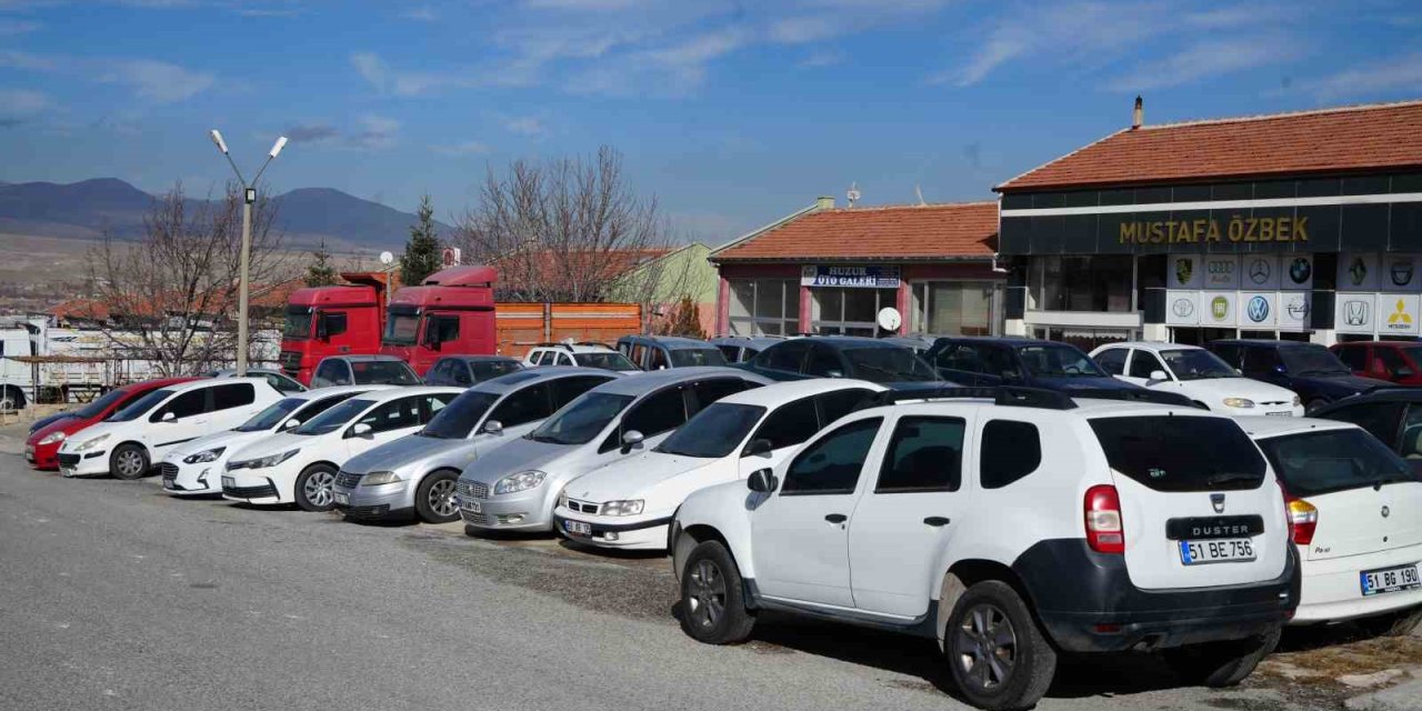Galericiler Araç Alım Satımındaki Yeni Sigorta Uygulamasına Düzenleme İstiyor